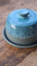 Load image into Gallery viewer, Butter Dish in Winter Blue Glossy Glaze

